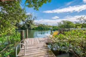 Canal Front Home with Large Boat Dock, 3 Min Walk to Beach